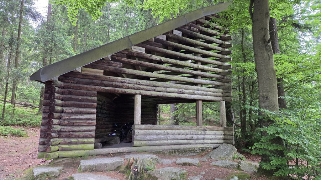 Fichtelsee Lean-To