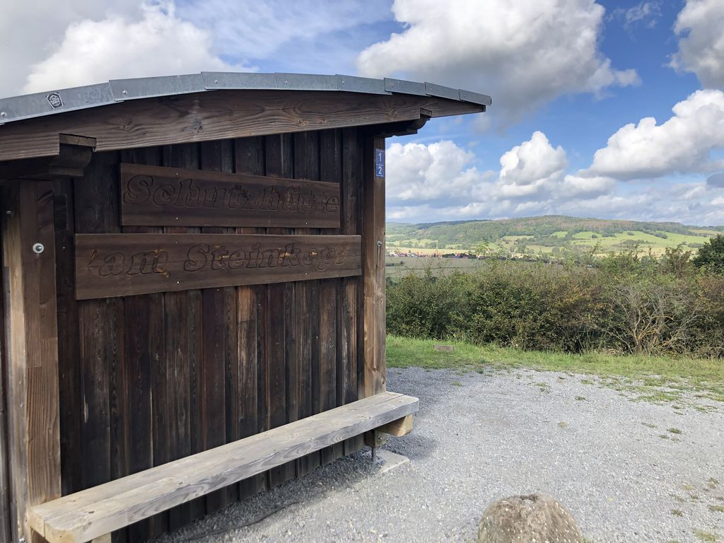 Schutzhütte am Steinkopf