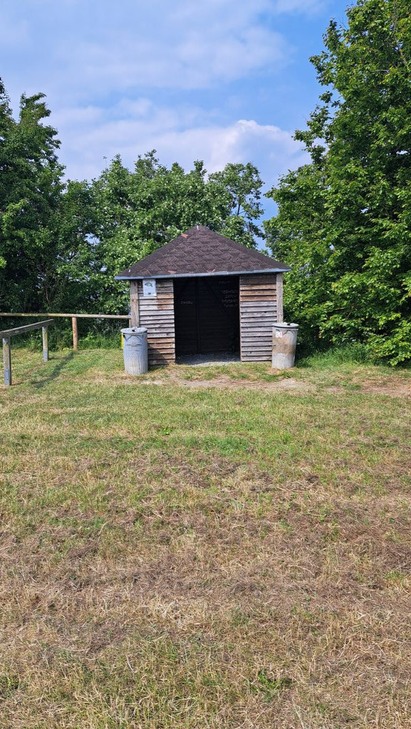 Hütte