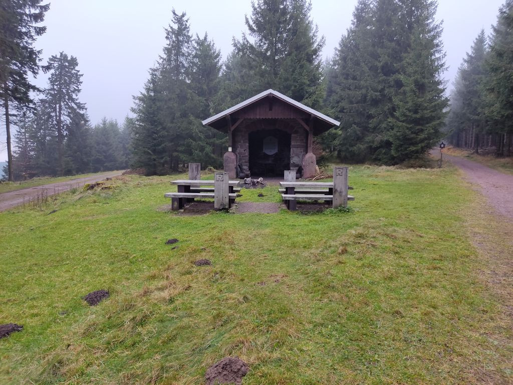 Schutzhütte Wachsenrasen