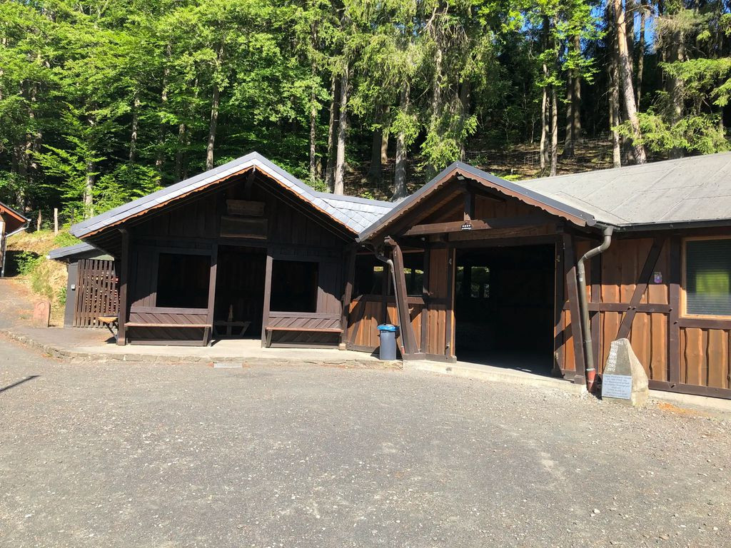 Waldplatz MG Im schönen Wiesengrund