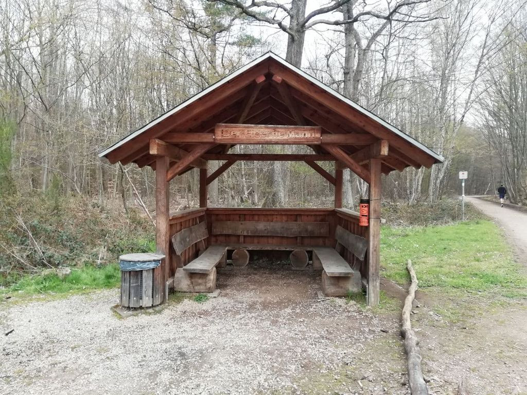 Der Eiserne Mann Hütte