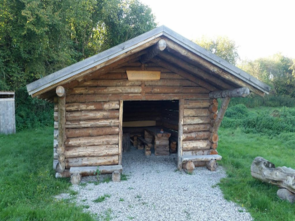 Lean-To Lehmkuhle