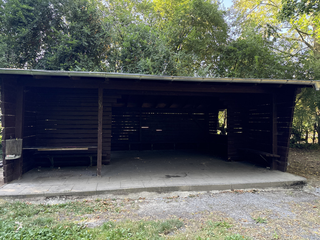 Shelter near Judenweg