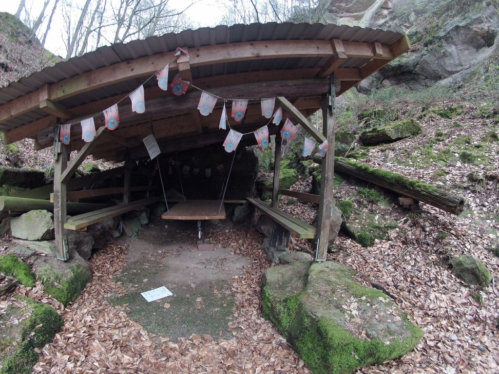 Kletter Hütte Düwelskerken - Teufelskirche