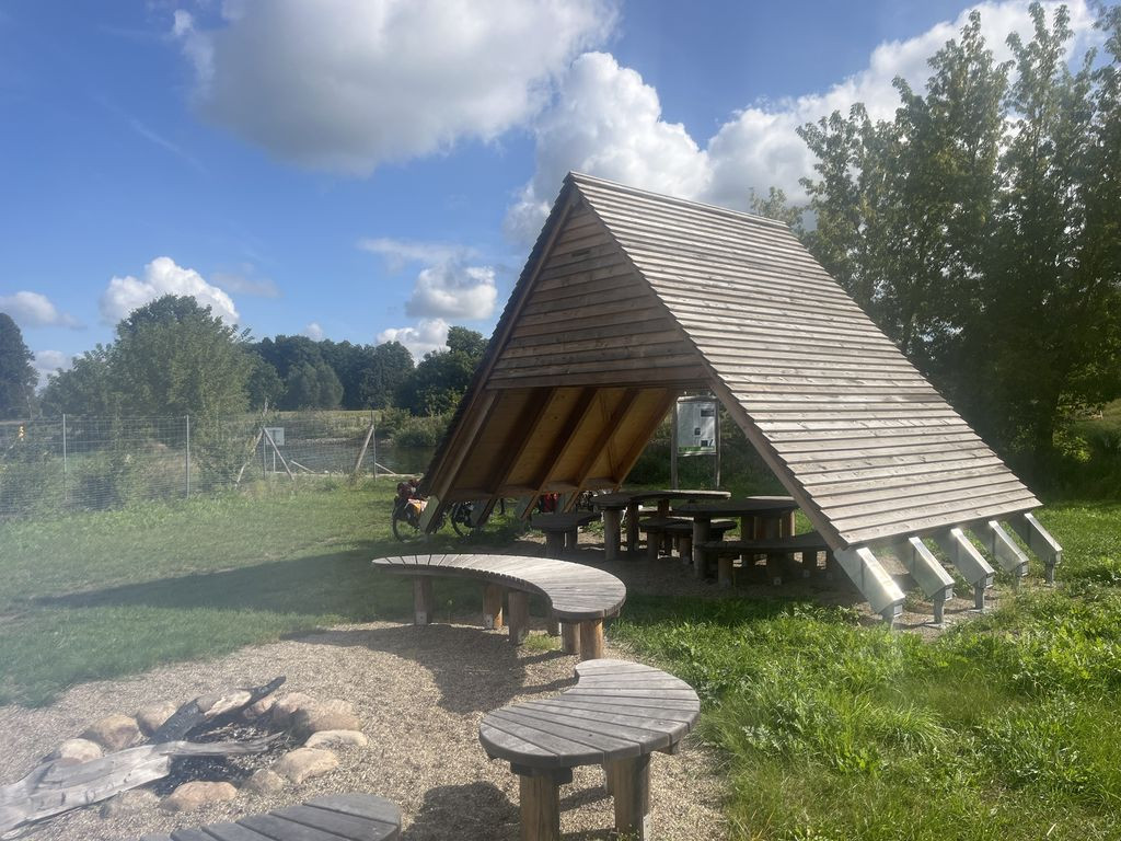 Biwakplatz für Wasserwandernde