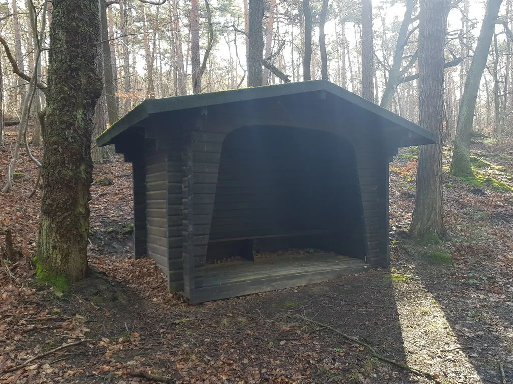 Emergency Shelter Am Kreuzrastweg