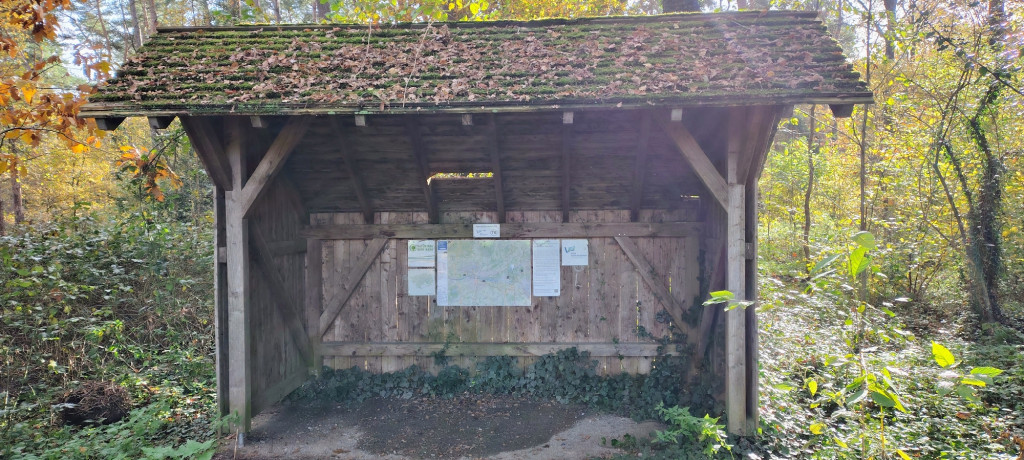 Lunch shelter near Forststraße
