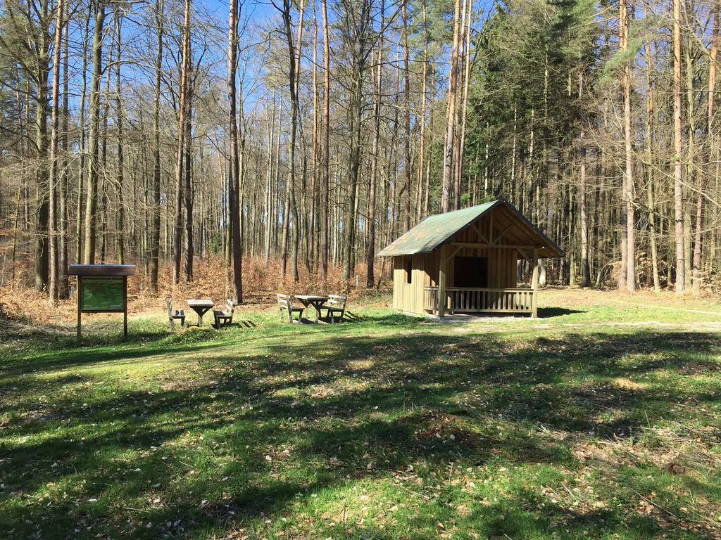 Fuß-Pils-Hütte