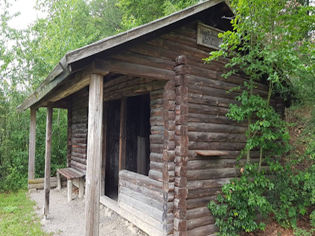 Lean-To