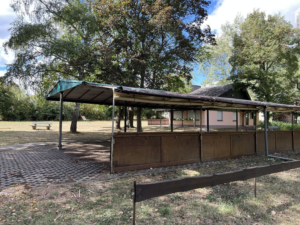 Lunch shelter near Brühlweg