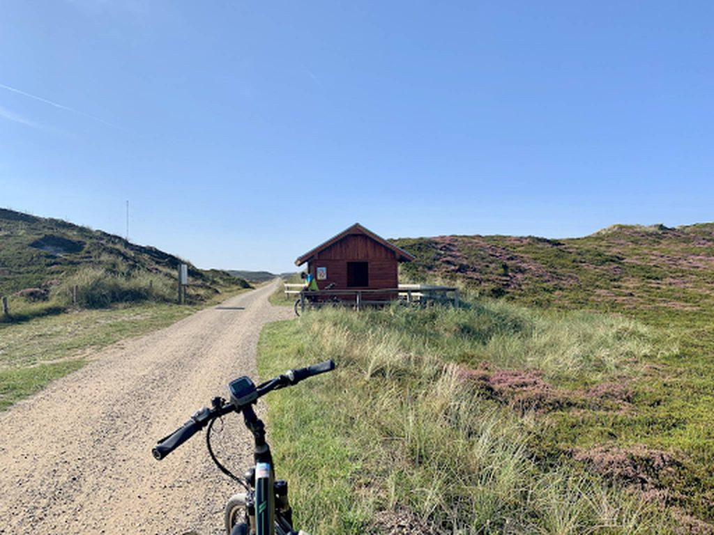25980 - Schutzhütte