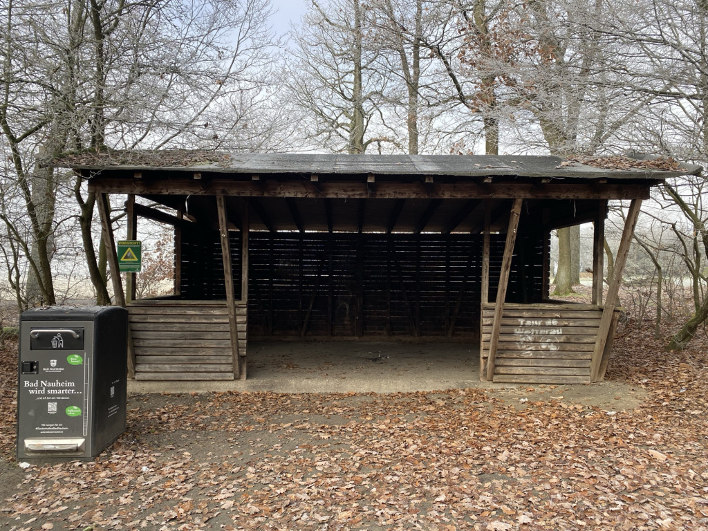Lunch shelter near Elisabeth-Ring