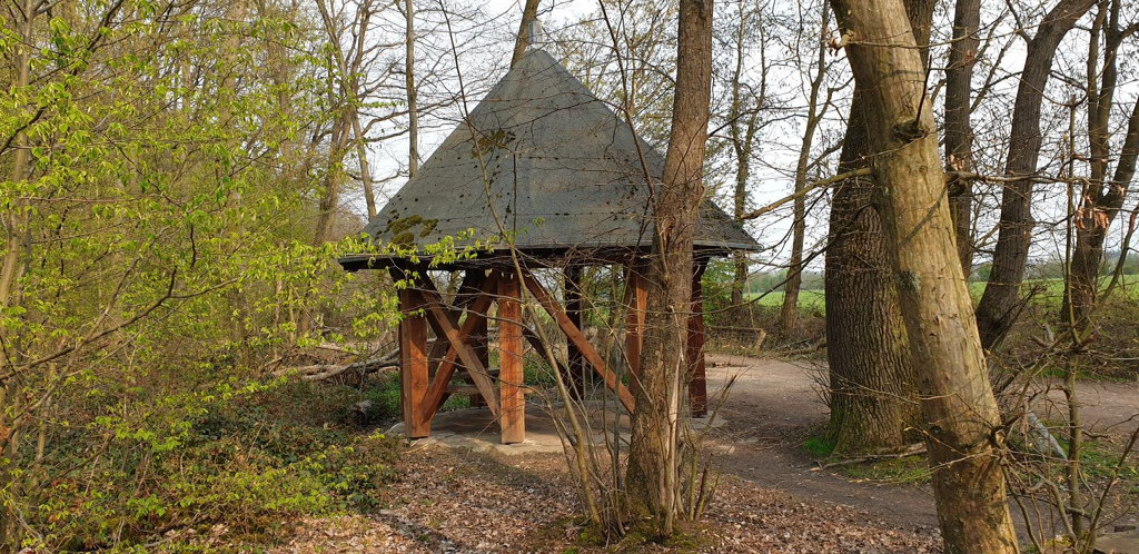 Basic shelter Kottenforst