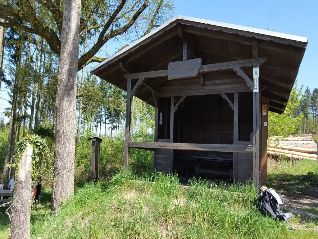 Schutzhütte Auf Dem Schild
