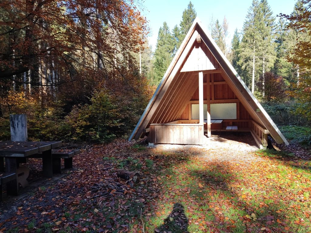 Shelter near Rennsteig, Werra Burgen Steig