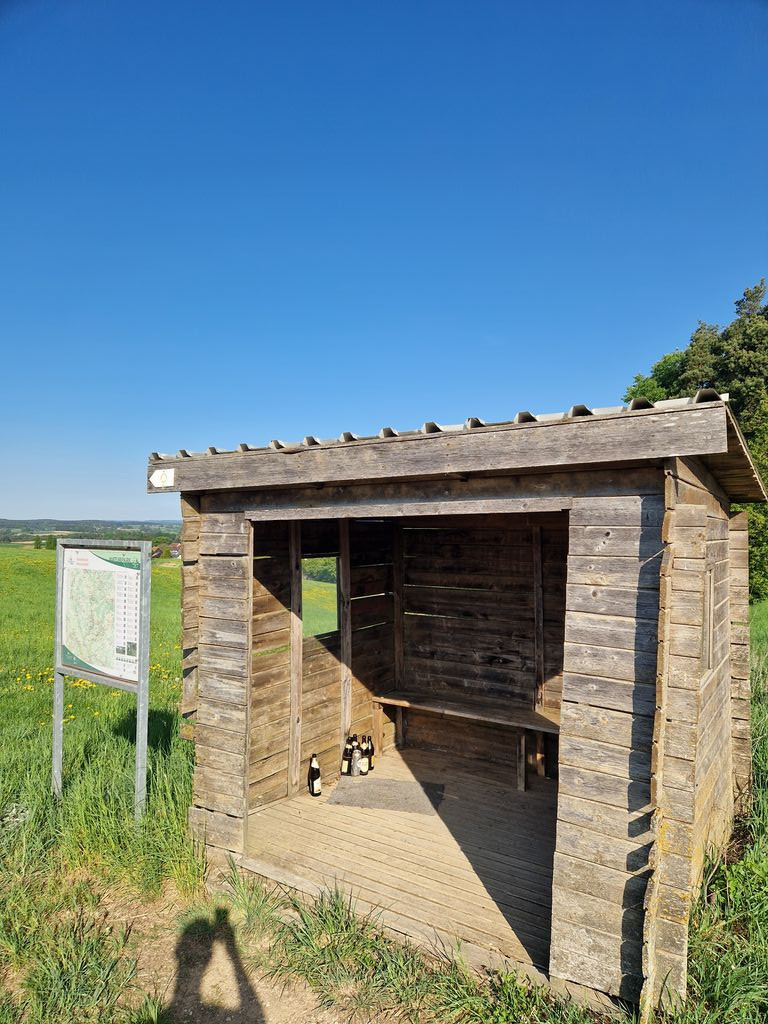 Shelter near Hannberg