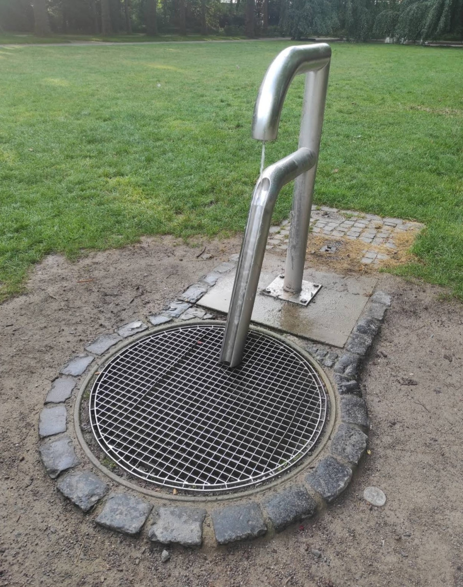 Water post near Parkgürtel