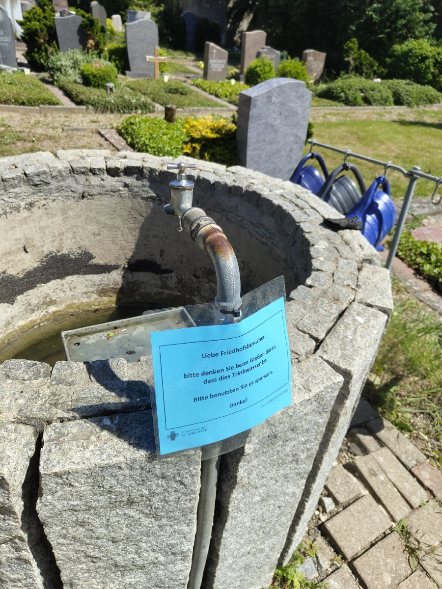 Water post near Von-Wintheim-Straße