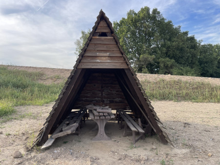 06774 - Schutzhütte an der Mulde