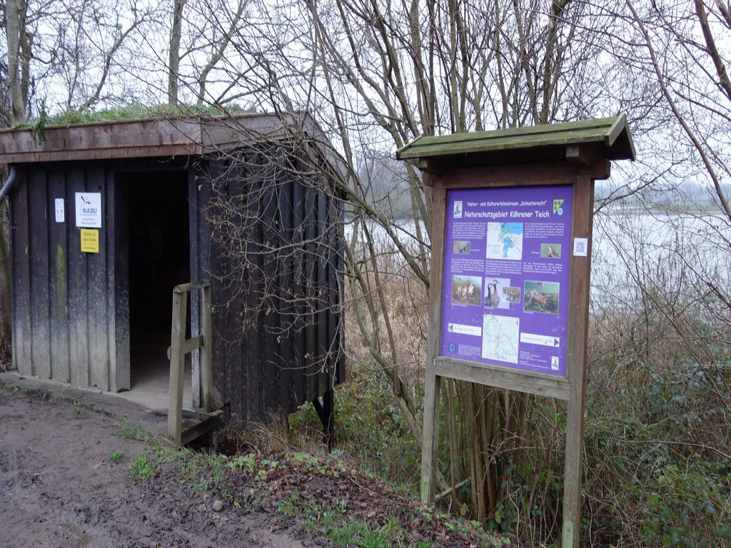 Watchout hut  Kührener Teich