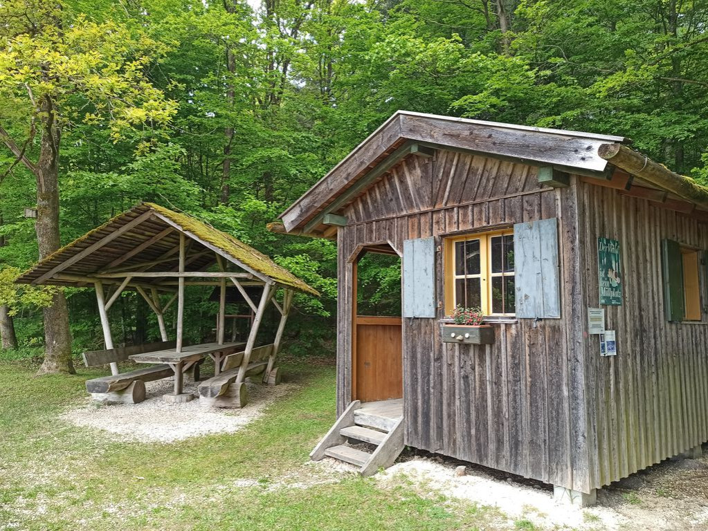 Wanderhütte Hennhofen