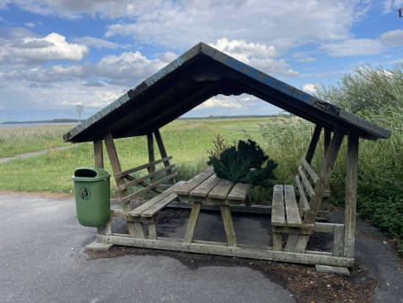 Lunch shelter near Schulstraße