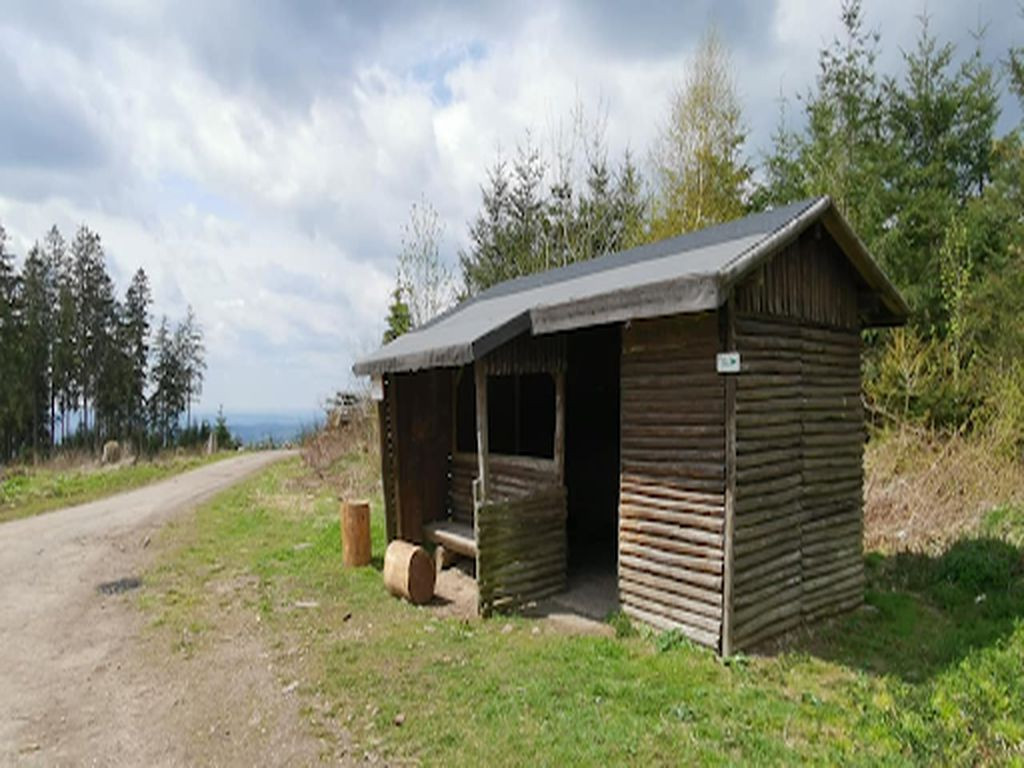 Gewitterplatz Hütte
