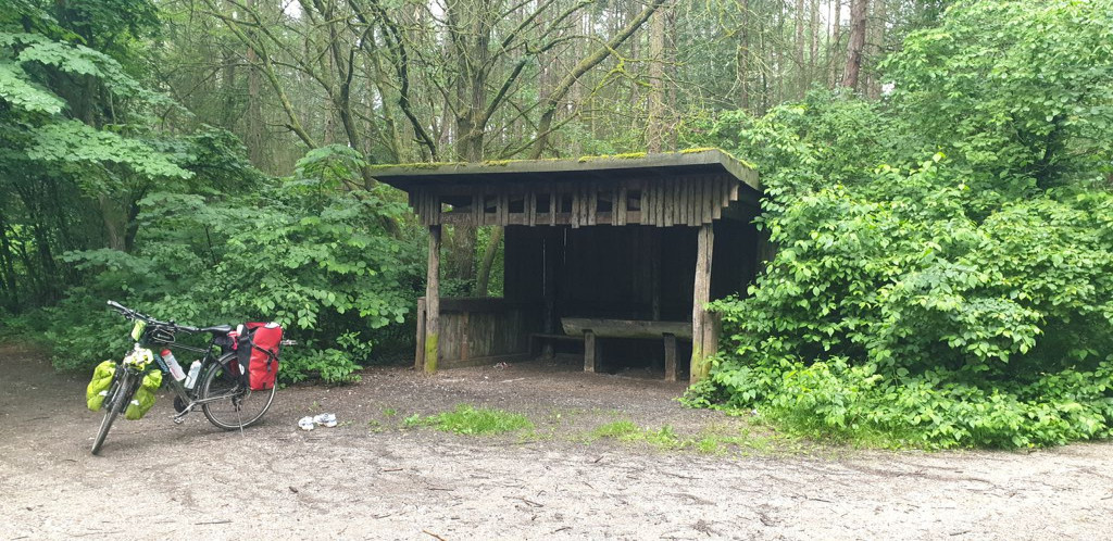 Lunch shelter near Götzenkirchener Weg